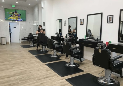 Discounts for Students and Military Personnel at Towson Barbershops: Explore the Benefits